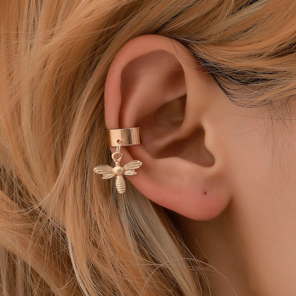 Simple U-shaped Ear Bone Clip LX1339590 - Picture 4 of 5